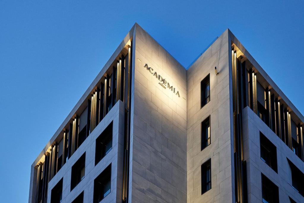 Academias Hotel, Autograph Collection 1