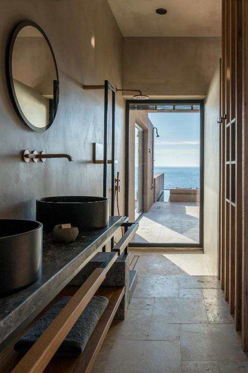 Acro Suites 10 Acro Suites Resort