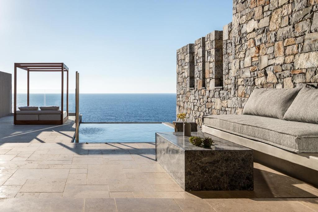 Acro Suites 8 Acro Suites Crete