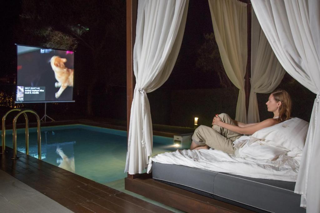 Avaton Luxury Villas Resort 2