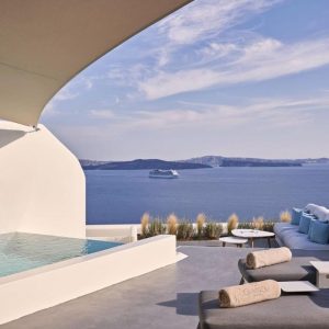 Canaves Oia Suites