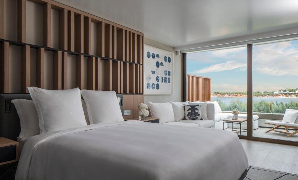 FOUR SEASONS NAFSIKA 2