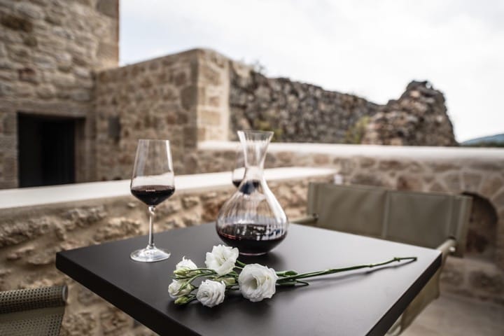 KORONA HOTEL MANI 15