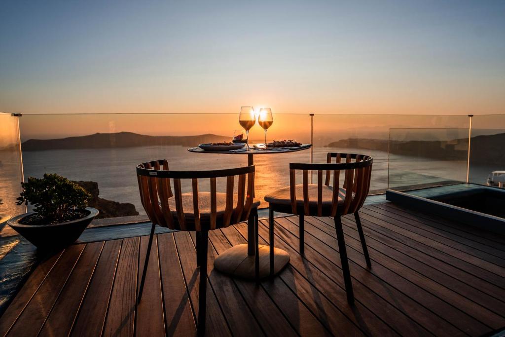 Kivotos Santorini 8 Kivotos Santorini