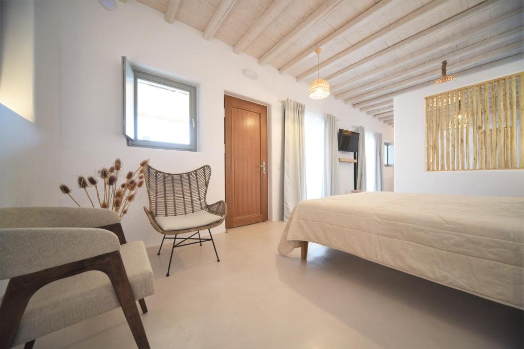 Myconian Crown Suites 9 Myconian Crown Suites Hotel