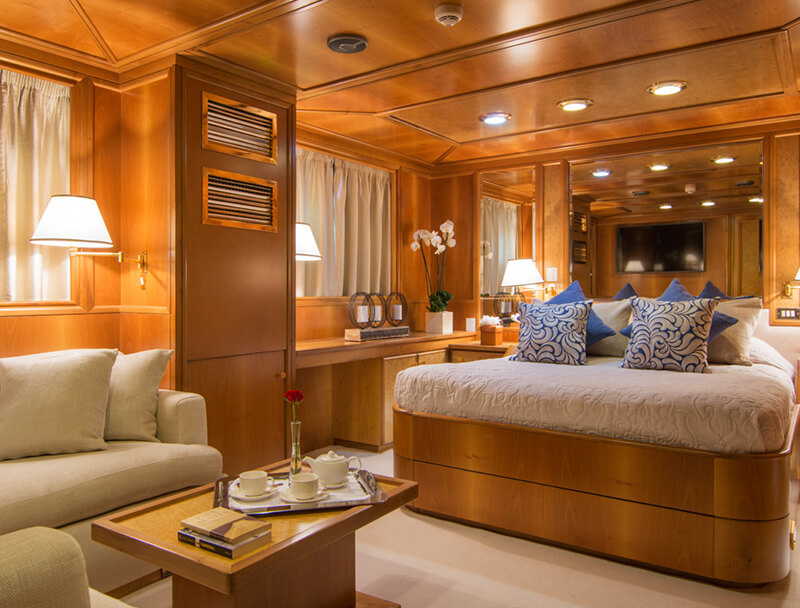 ONatalina 11 O'Natalina Yacht