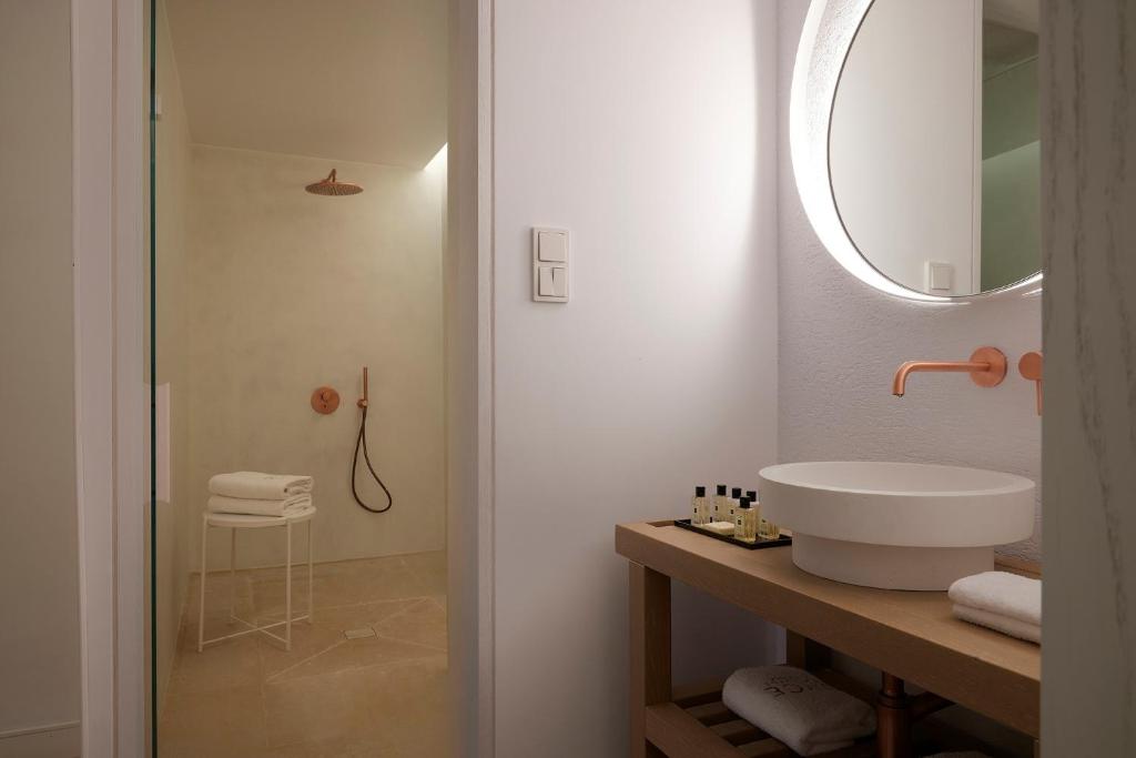 Once in Mykonos, Designed For Adults 5 Once in Mykonos