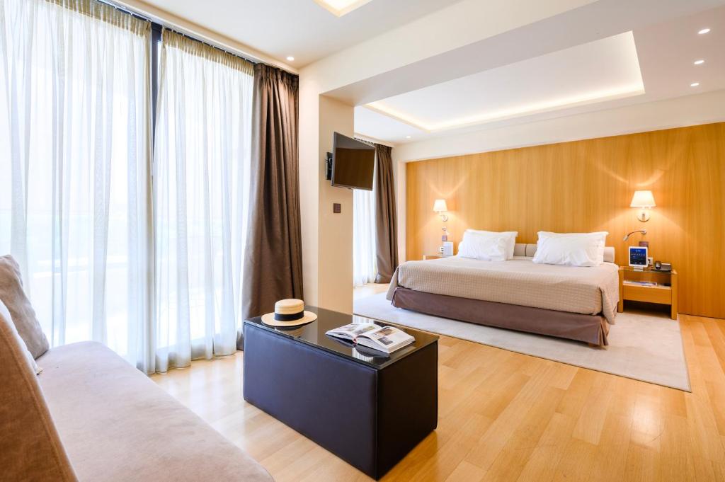 Somewhere Boutique Hotel Vouliagmeni 8