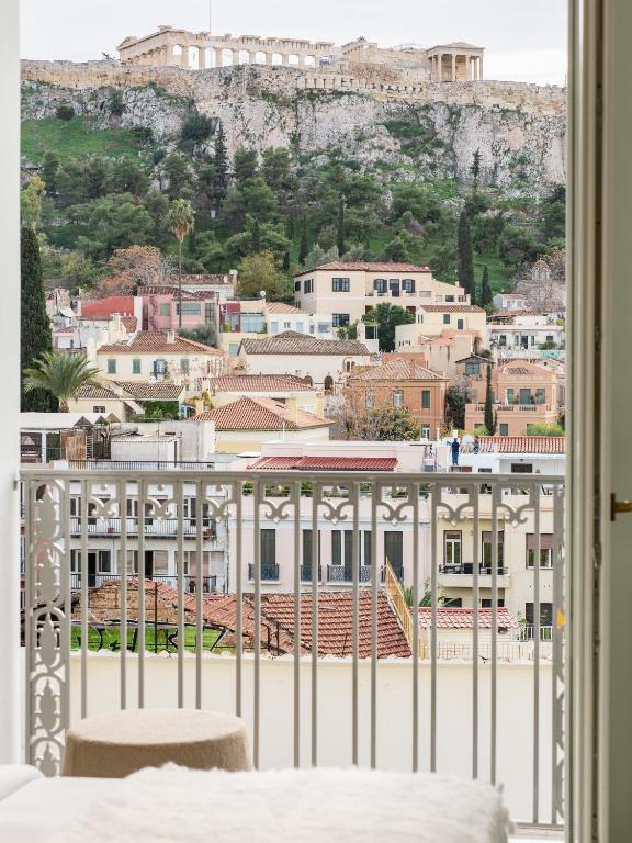 The Dolli at Acropolis 3