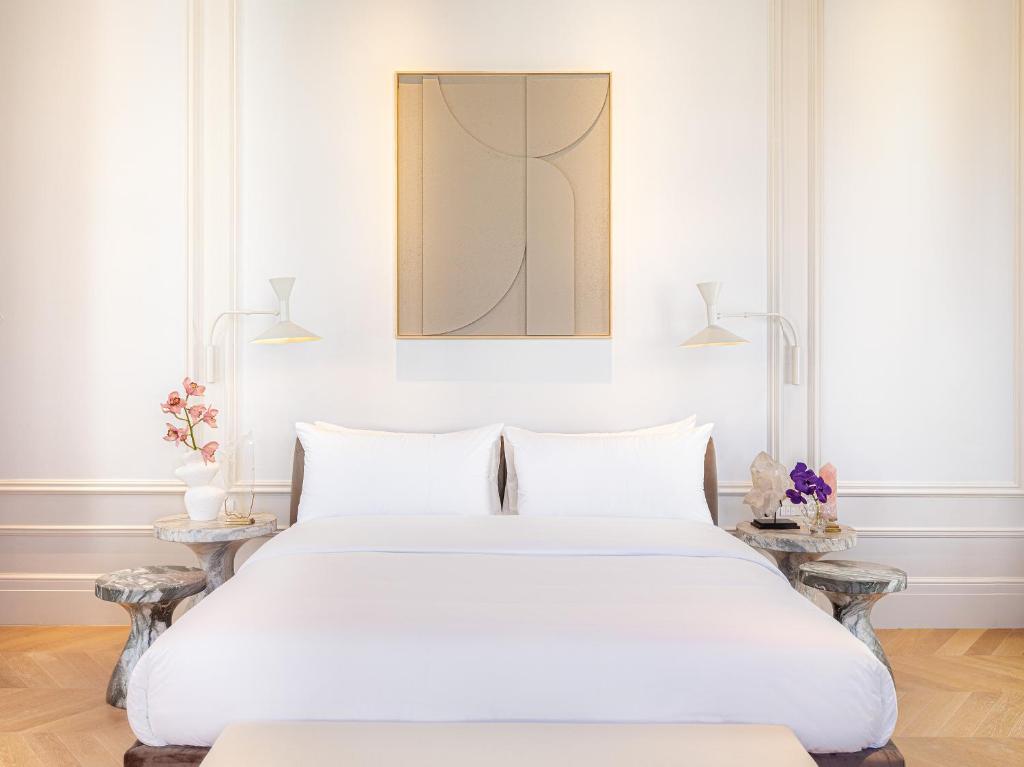 The Dolli at Acropolis 5