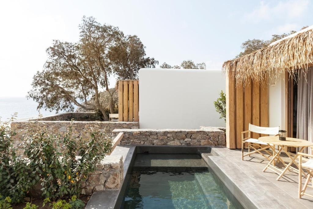 The Wild Hotel by Interni 6