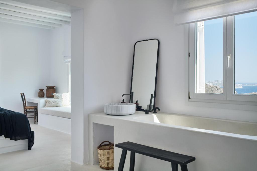 VILLA LA PISCINE MYKONOS 7 Villa La Piscine Mykonos