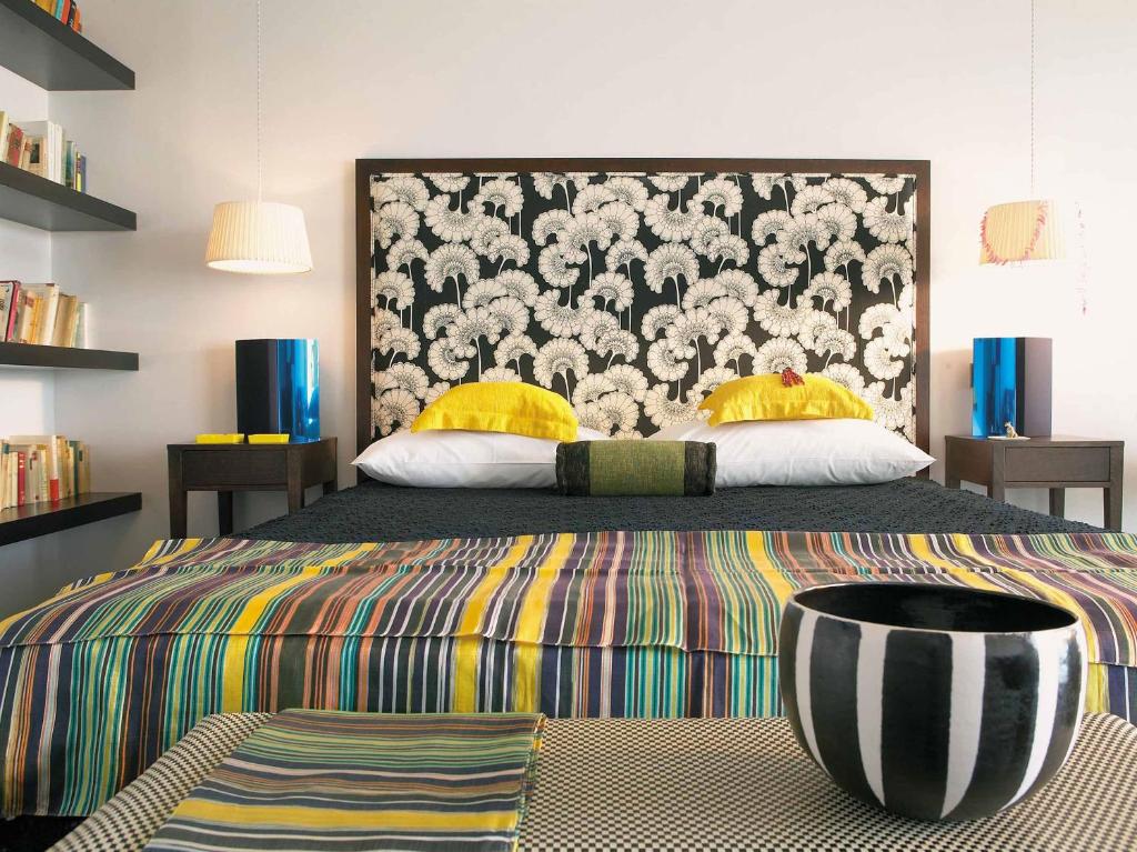 Vouliagmeni Suites 6